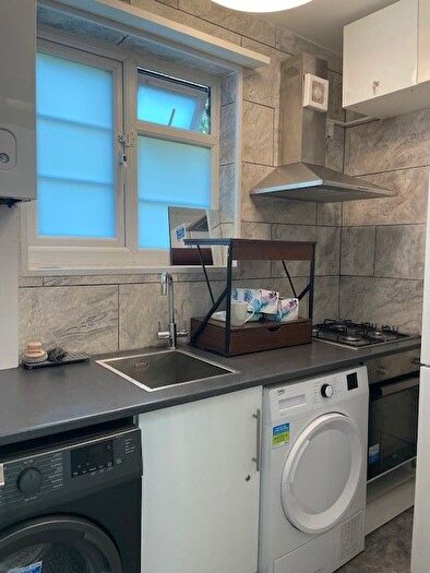 1 Bedroom Flat To Rent In Carmel Court, Wembley, HA9