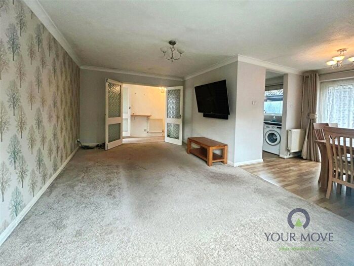 2 Bedroom Bungalow For Sale In Beauworth Park, Maidstone, Kent, ME15