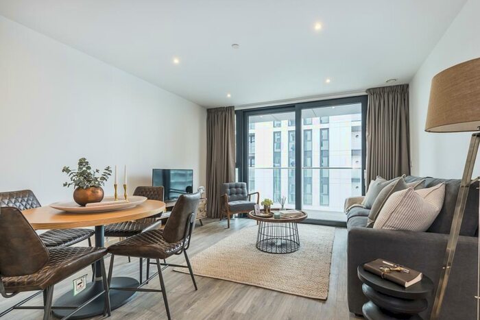 2 Bedroom Flat To Rent In Sutton Court Road Sutton, SM1