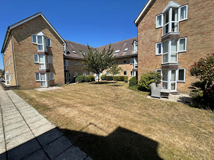 1 Bedroom Apartment For Sale In Sunnyhill Road, Poole, BH12
