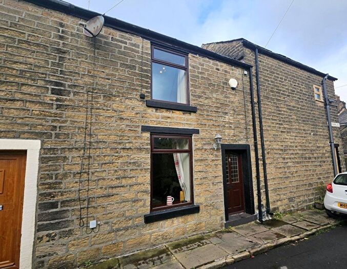 1 Bedroom Cottage For Sale In Back Chapel Street, Horwich, BL6