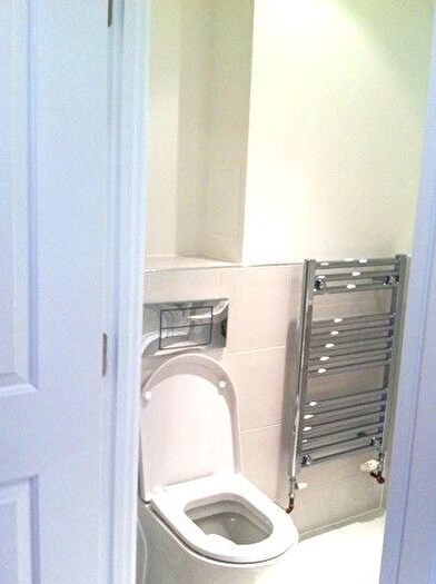 1 Bedroom Flat To Rent In Christian Street, London, E1