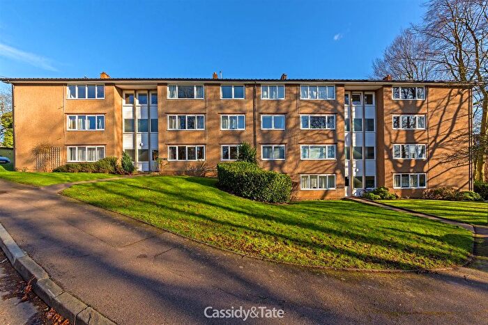 2 Bedroom Flat To Rent In Tudor Road, St Albans, Hertfordshire, AL3