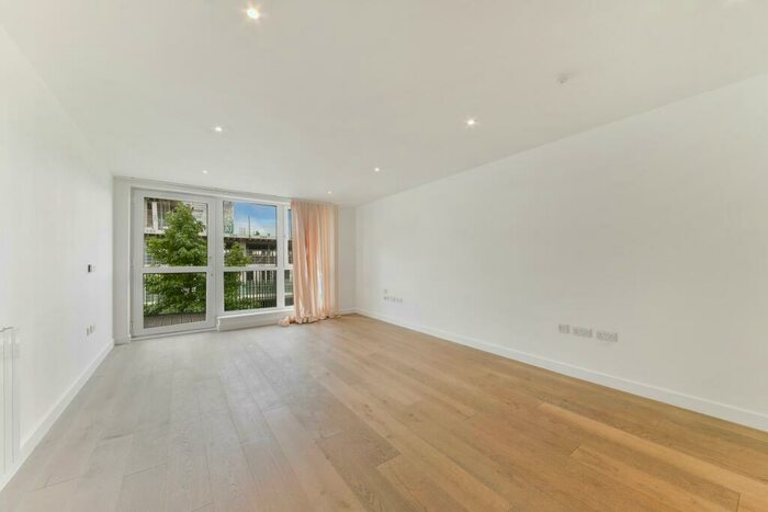 1 Bedroom Apartment To Rent In Maltby House, Kidbrooke Village, London, SE3