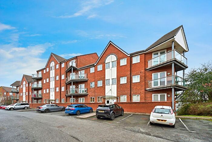 2 Bedroom Flat For Sale In Waterfront Way, Walsall, West Midlands, WS2