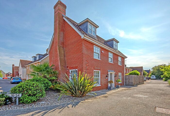 5 Bedroom Detached House For Sale In Curtis Way, Kesgrave, IP5