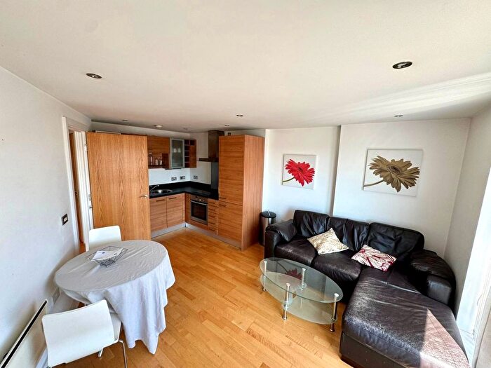 1 Bedroom Property To Rent In Clarence House, Leeds, LS10