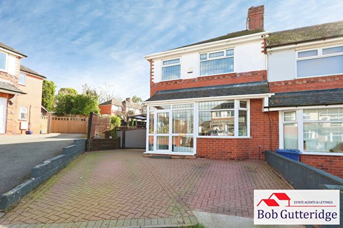 3 Bedroom Town House For Sale In Beech Grove, May Bank, Newcastle, ST5