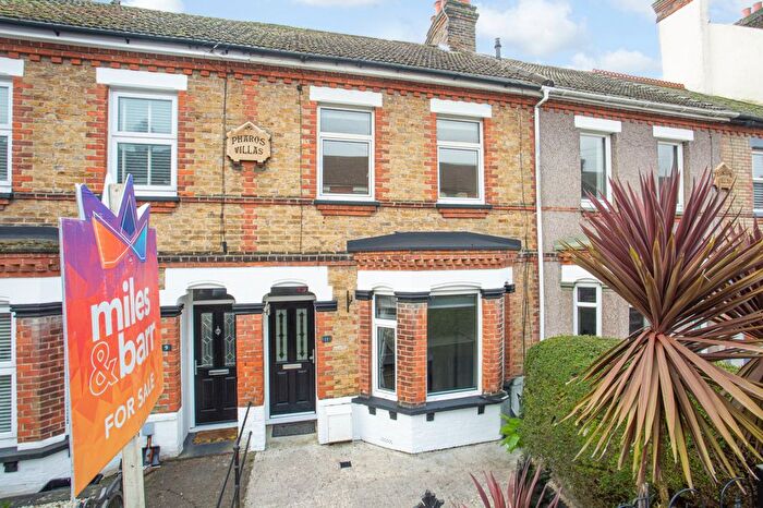 3 Bedroom Terraced House For Sale In Heathfield Avenue, Dover, Kent, CT16