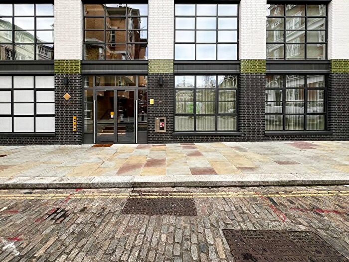 1 Bedroom Flat To Rent In Askew Building, Bartholomew Close, EC1A