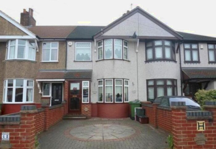 3 Bedroom Terraced House To Rent In Westmoreland Avenue, Welling, DA16