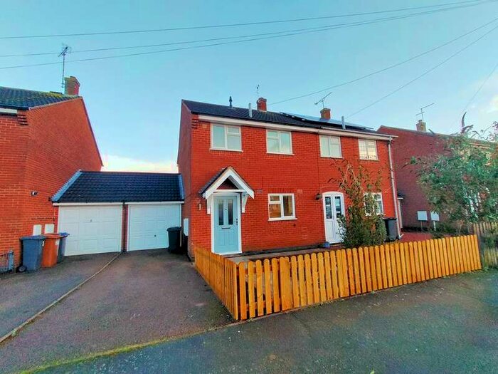 2 Bedroom Semi-Detached House To Rent In Arnolds Crescent, Newbold Verdun, LE9