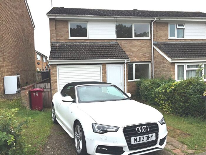3 Bedroom Semi-Detached House To Rent In Queensway, Caversham Park Village, Reading, Berkshire, RG4