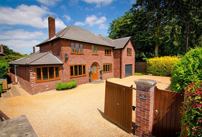 5 Bedroom Detached House For Sale In Warrington Road, Culcheth, WA3
