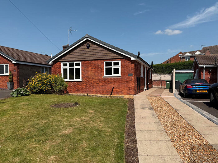 2 Bedroom Detached Bungalow For Sale In Hazel Close, Heanor, Derbyshire, DE75