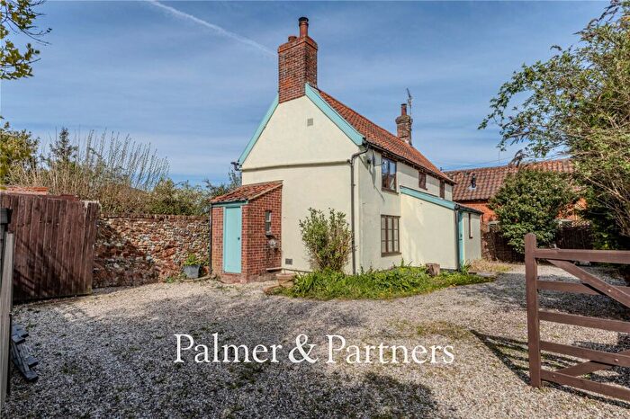 3 Bedroom Detached House For Sale In Orford Road, Tunstall, Suffolk, IP12