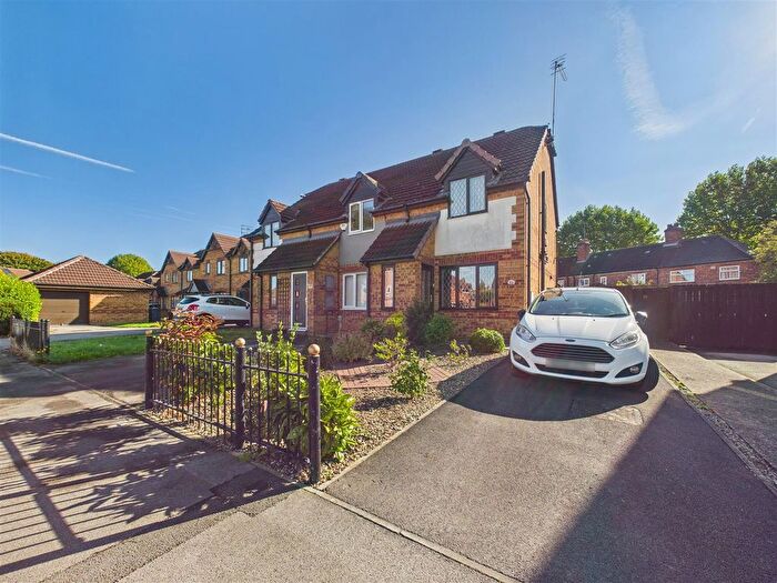 2 Bedroom End Terrace House For Sale In Council Avenue, Hull, HU4