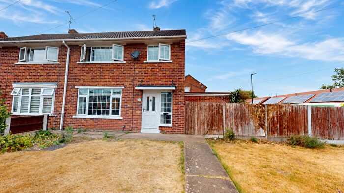 3 Bedroom Semi-Detached House For Sale In Villa Park Road, Doncaster, DN4