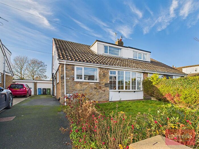 3 Bedroom Semi-Detached Bungalow For Sale In Station Road, Cayton, Scarborough, YO11