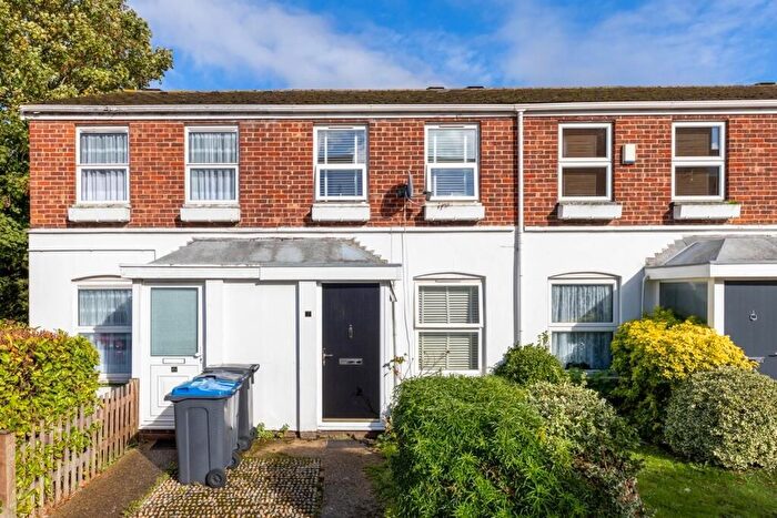 2 Bedroom Terraced House For Sale In St. Lukes Close, South Norwood, SE25