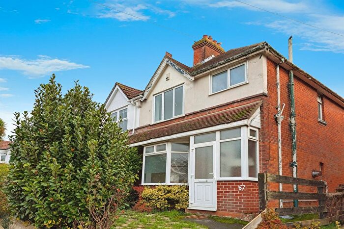 3 Bedroom Semi-Detached House To Rent In Newlands Avenue, SO15