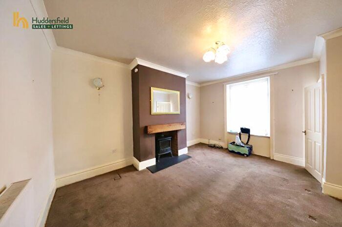 3 Bedroom Terraced House To Rent In Beech Street, Huddersfield, HD1