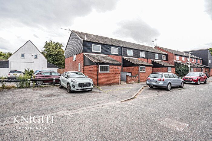 3 Bedroom Terraced House For Sale In Fiddlers Folly, Fordham Heath, Colchester, CO3