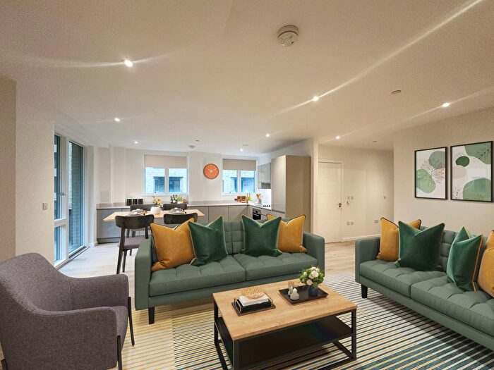 2 Bedroom Flat For Sale In " Bed Apartment" At Silvermere Drive, Stonehill Business Park, London, N18