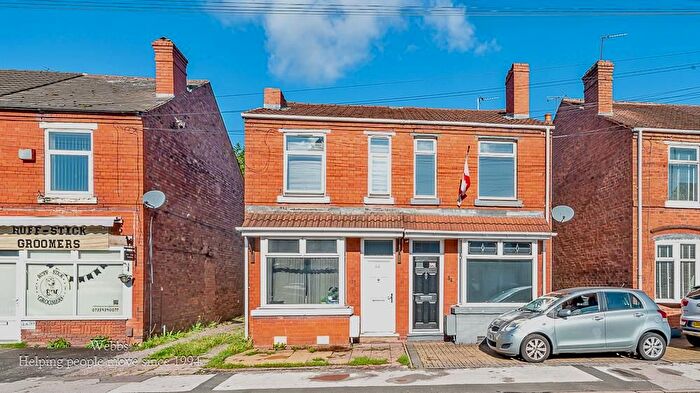 4 Bedroom Semi Detached House For Sale In Ashmore Lake Road, Willenhall, WV12