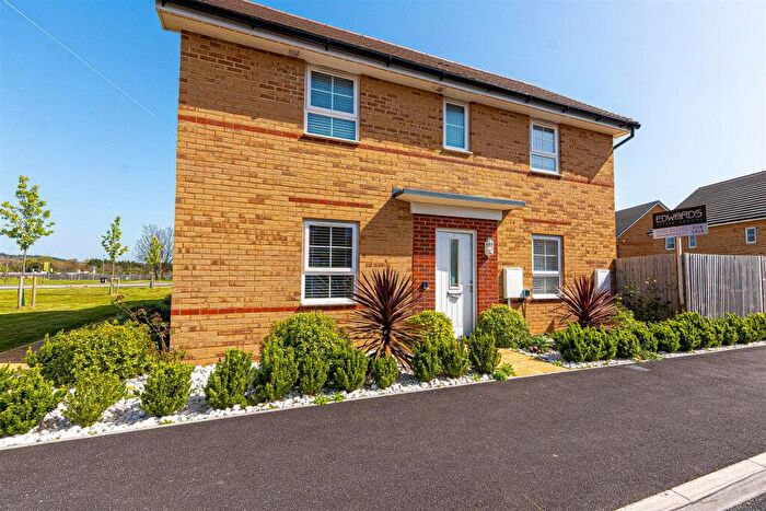 3 Bedroom Semi-Detached House For Sale In King Gardens, Wimborne, BH21