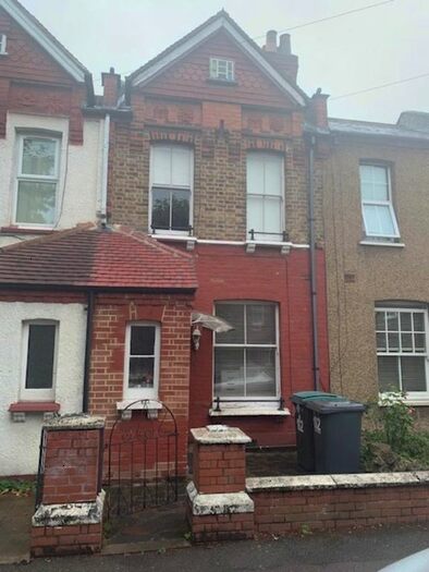 2 Bedroom Terraced House To Rent In Moselle Avenue, London, N22
