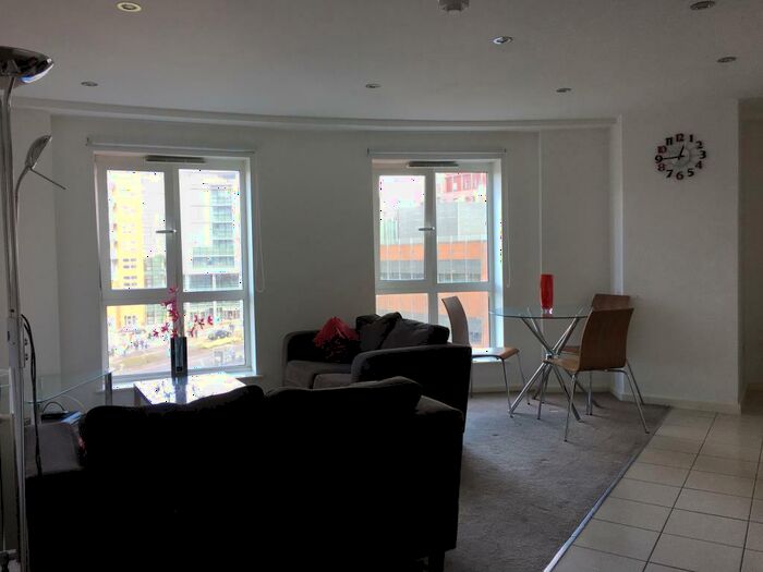 1 Bedroom Apartment To Rent In Hive, Masshouse Plaza, Birmingham, B5