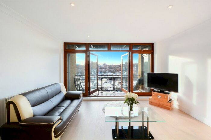 2 Bedroom Flat To Rent In Star Place, London, E1W