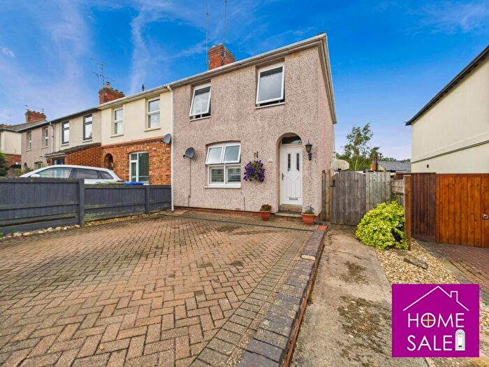 3 Bedroom End Of Terrace House For Sale In Nether Heyford, NN7