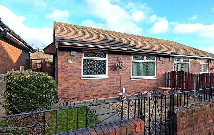 2 Bedroom Bungalow To Rent In Gower Street, Oldham, OL1