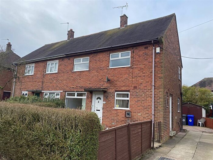 3 Bedroom Semi-Detached House To Rent In Brookwood Drive, Meir, Stoke-On-Trent, Staffordshire, ST3