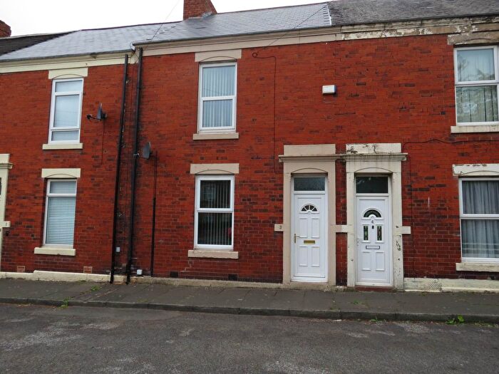 3 Bedroom Terraced House To Rent In Tower View, Newcastle Upon Tyne, NE15