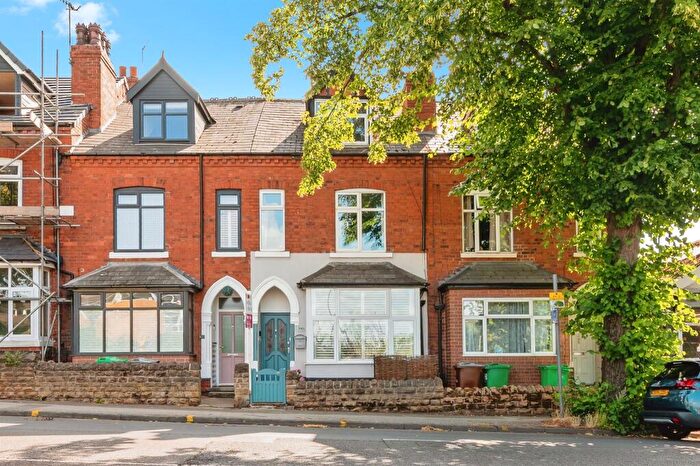 4 Bedroom Terraced House For Sale In Hucknall Road, Nottingham, NG5