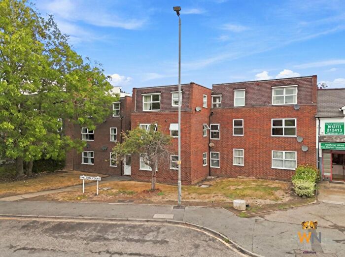 2 Bedroom Flat For Sale In Rayleigh Road, Hutton, Brentwood, CM13