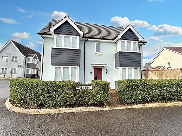 3 Bedroom Detached House To Rent In West Field, Patchway, Bristol, Gloucestershire, Gx, Gb, BS34