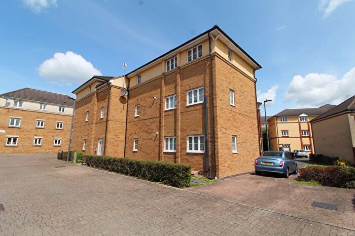 2 Bedroom Flat To Rent In Shepherds Walk, Bradley Stoke, Bristol, BS32