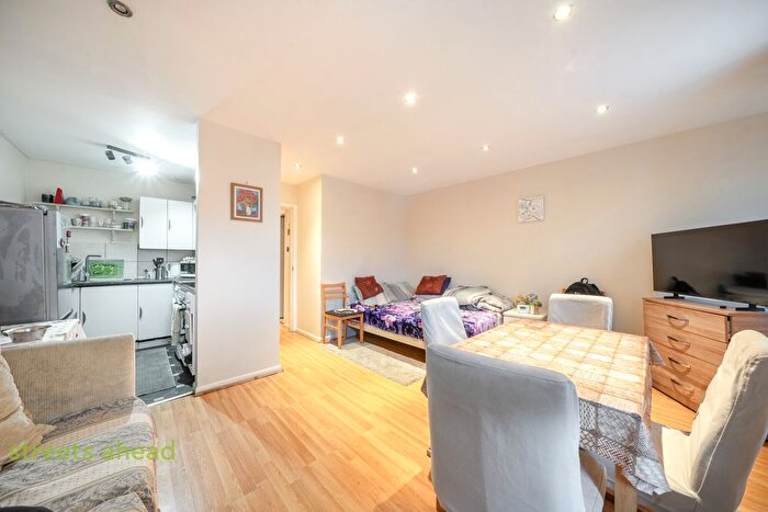 1 Bedroom Flat For Sale In Canterbury Road, Croydon, CR0