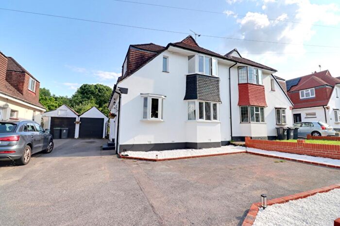 3 Bedroom Semi-Detached House For Sale In The Dale, Widley, PO7