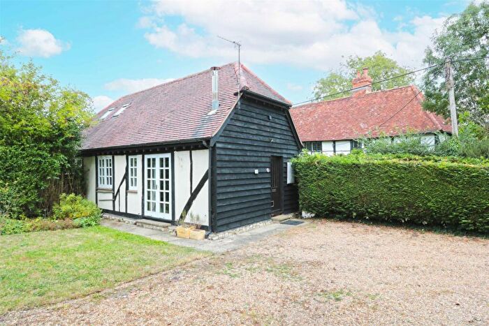 1 Bedroom House For Sale In Little Ickford, Aylesbury, HP18