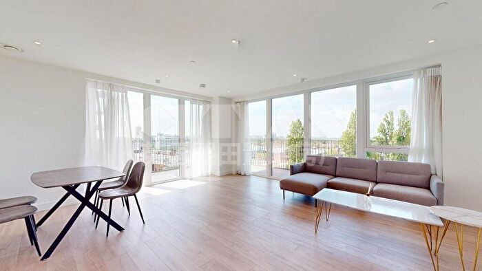 3 Bedroom Apartment To Rent In Grand Union, Beresford Avenue, Wembley, HA0