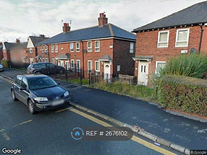 2 Bedroom End Terrace House To Rent In Manor Oaks Road, Sheffield, S2