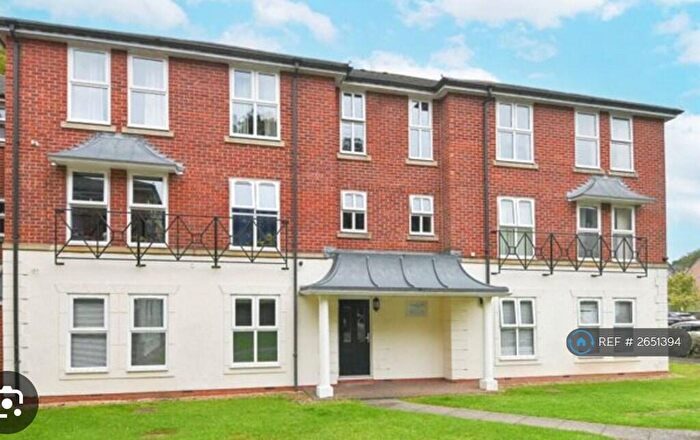 2 Bedroom Flat To Rent In Mariner Avenue, Birmingham, B16