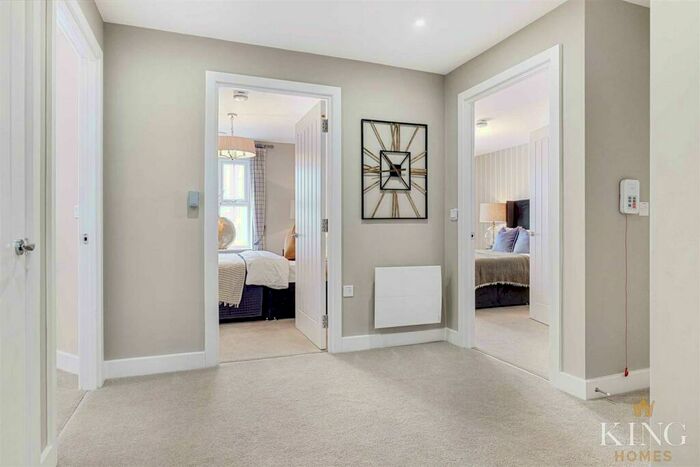 2 Bedroom Retirement Property For Sale In Priory Place, Studley, B80