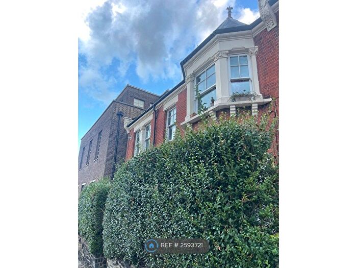 1 Bedroom Flat To Rent In Hatherley Gardens, London, N8