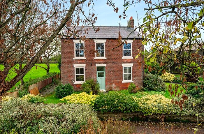 3 Bedroom Detached House To Rent In Greenhalgh Lane, Greenhalgh, Preston, Lancashire, PR4